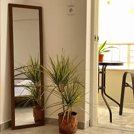 Apartment Nearby Sea