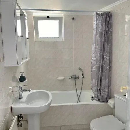 דירה Nearby Sea *